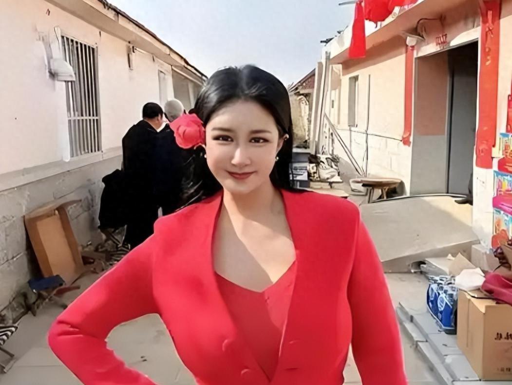 张暖雅 香港三级片女星 山东农村 果园女主人_香港女明星三级