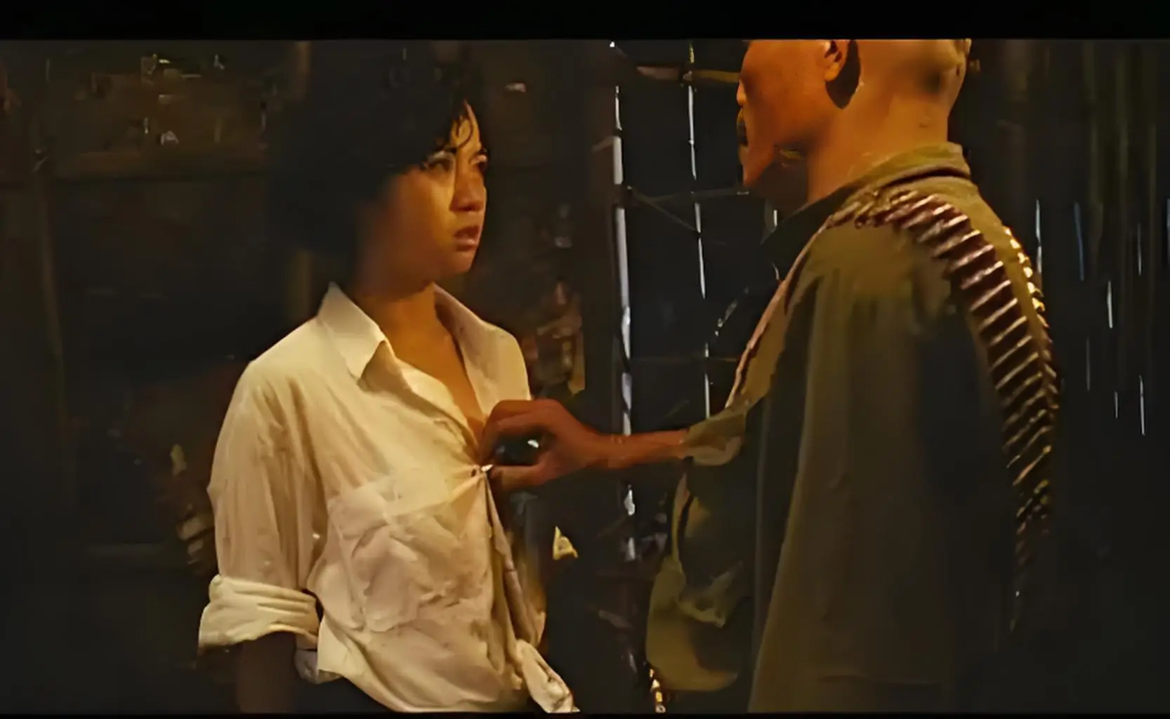 娱乐圈假戏真做现象_女演员荧幕后辛酸经历_娱乐圈假戏真做文